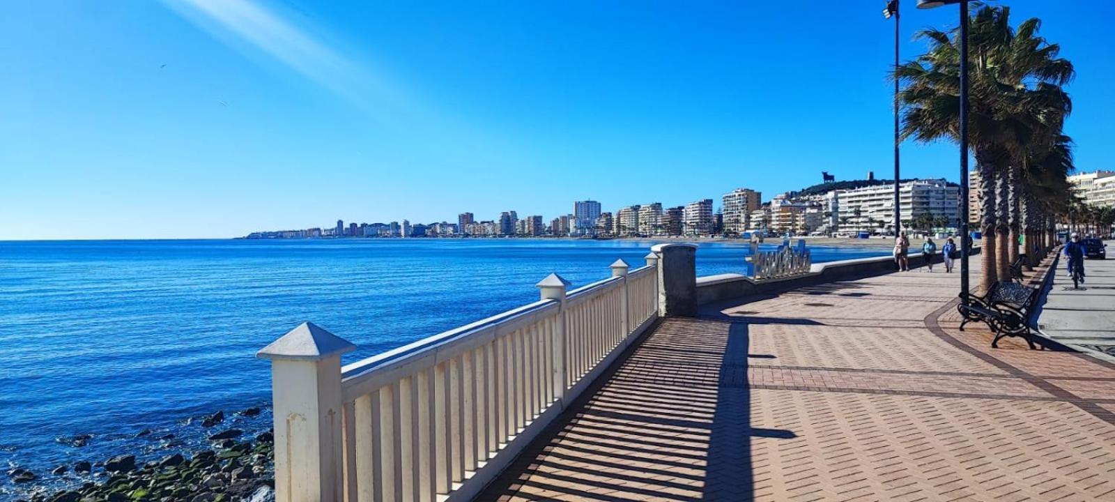 Primera Linea De Playa Benalmadena La Perla Playa Paraiso ภายนอก รูปภาพ